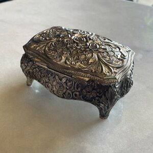 Vintage silver etched jewelry box with velvet lining. Made in Japan.
